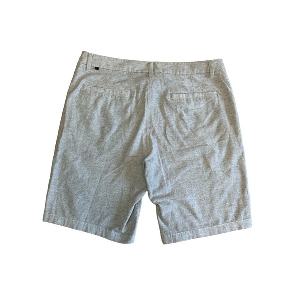 Lululemon Commission Short Relaxed *Qwick Oxford 11" - Picture 3 of 6